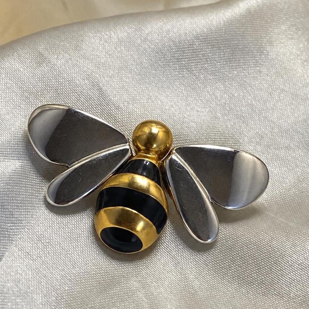 Vintage Two-Tone Bumble Bee Brooch Black Enamel Gold & Silver Tone Pin